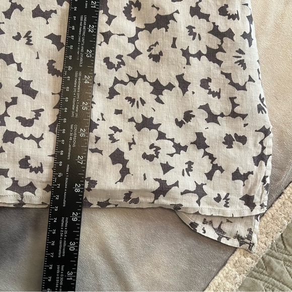 J.jill Love Linen Essential Shirt Womens Large Gray Floral Button‎ Up - Picture 13 of 14